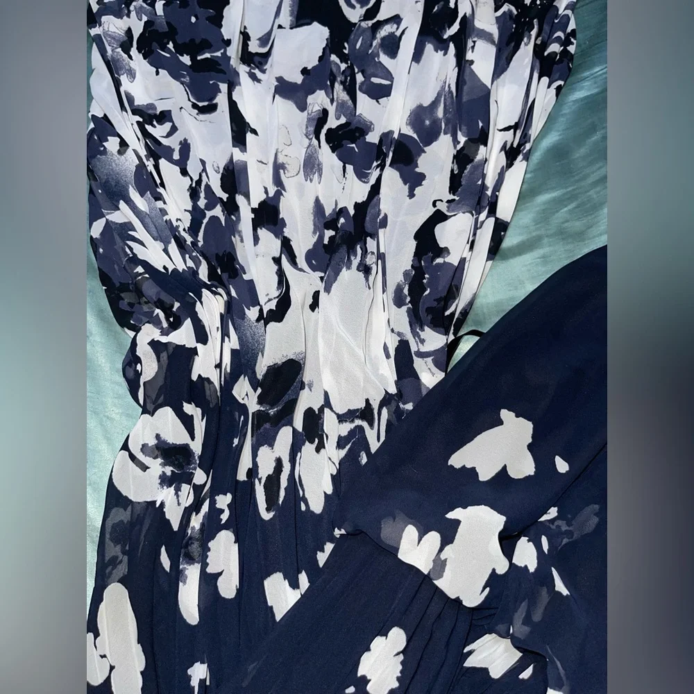 Betsy & Adam Women's Chiffon Floral Maxi Dress - Picture 5 of 9